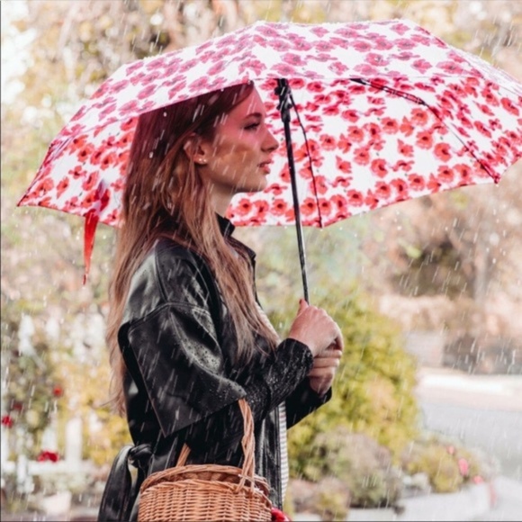 Catherine Malandrino Accessories - New Catherine Malandrino Umbrella Poppy Floral